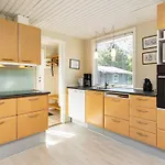 4 Star Holiday Home In Nibe Сasa de vacaciones Nibe